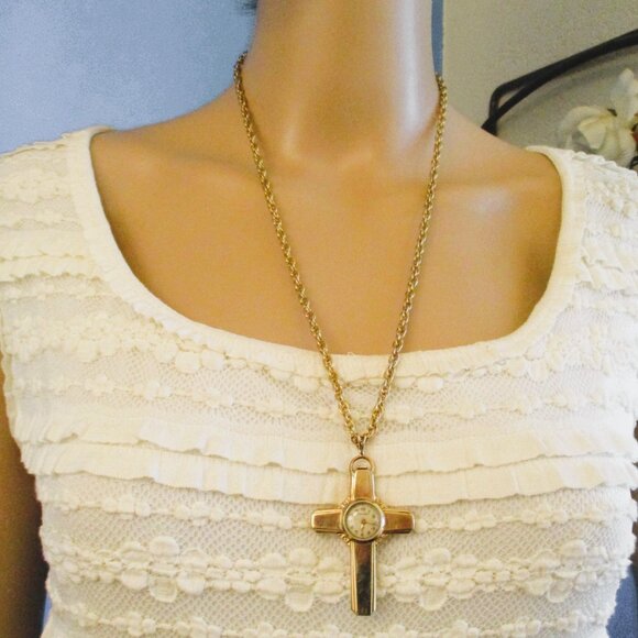 GOTHAM Gold Filled Swiss Cross Watch Necklace~ VINTAGE Mechanical Watch Necklace